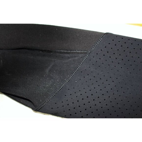 Lululemon - Rare Barre Star Pants - Like New Condition, Black - 4, 6 or Small - Picture 7 of 13